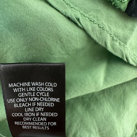 Torrid Eyelet Babydoll Top 1X Halter Green Floral Tiered - Picture 10 of 11